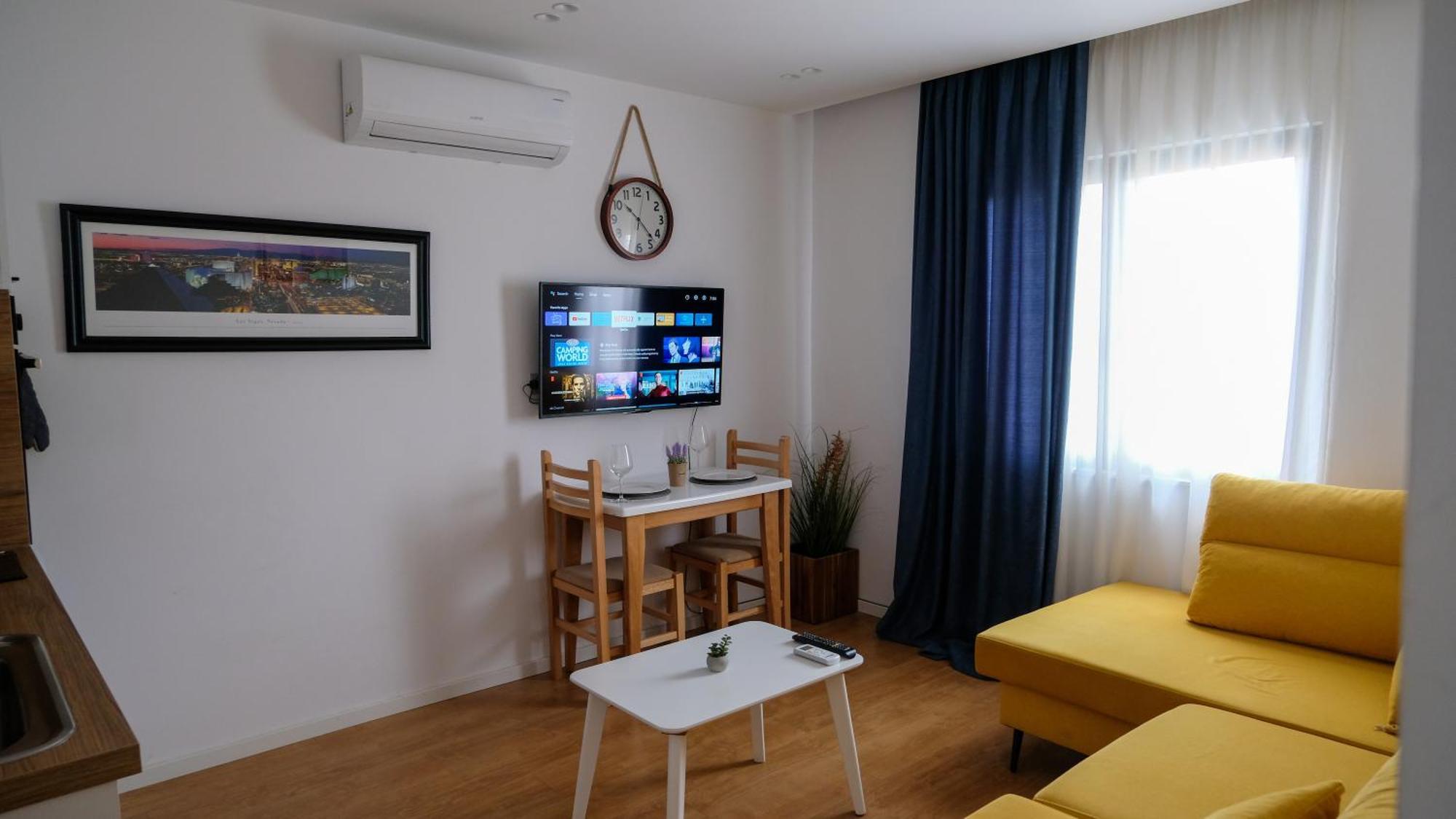 2E Center Apartment Tirana Exteriör bild